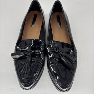 Tahari Black Patent Leather Loafers with Tassels women’s 6
